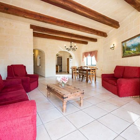 נדור Sunset - Holiday Farmhouse With Large Private Pool In Island Of Gozo מראה חיצוני תמונה