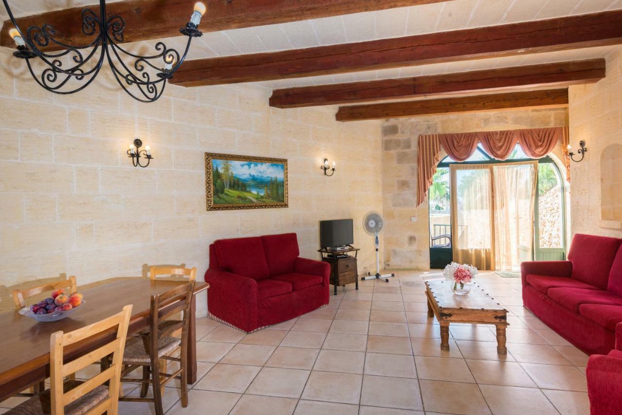 נדור Sunset - Holiday Farmhouse With Large Private Pool In Island Of Gozo מראה חיצוני תמונה