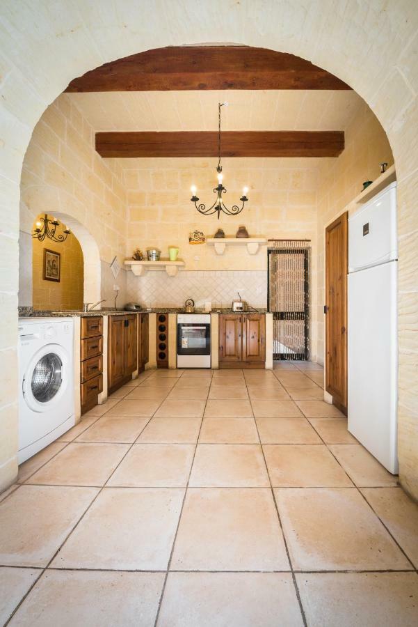 נדור Sunset - Holiday Farmhouse With Large Private Pool In Island Of Gozo מראה חיצוני תמונה